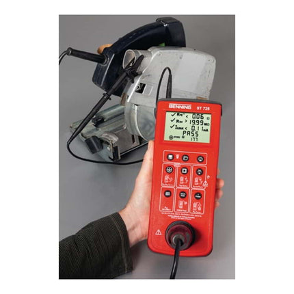 Comprobador de aparatos BENNING ST 725 funcionamiento batería / red ( 4000828856 )