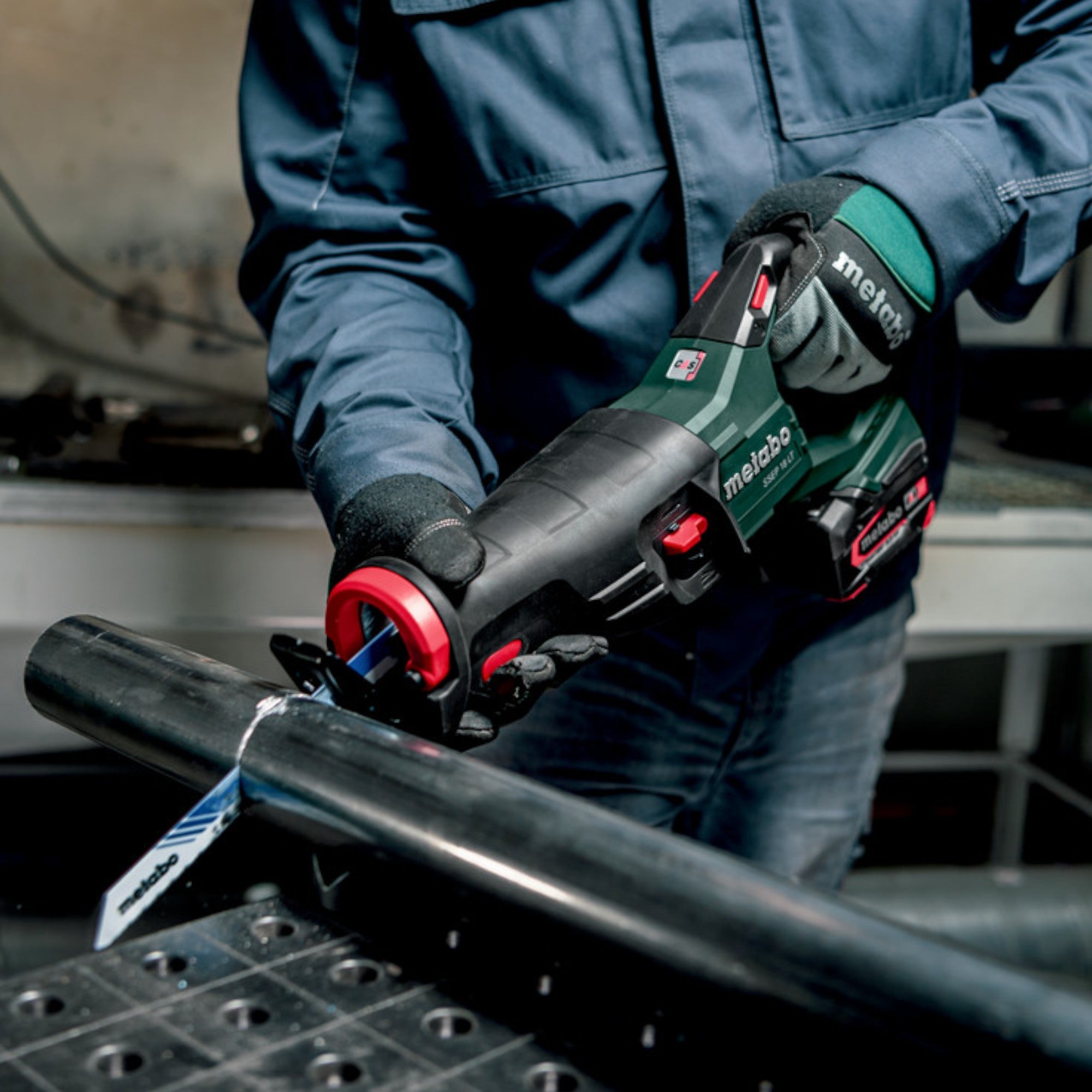 Metabo SSEP 18 LT Akku Saebelsaege 18 V 32 mm 1x LiHD Akku 8 0 Ah Ladegeraet Metabox 4 - toolbrothers