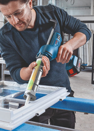 Bosch GCG 18V-310 Professional Akku Kartuschenpresse 18 V 310 ml 3,5 kN + 1x Akku 5,0 Ah + Ladegerät