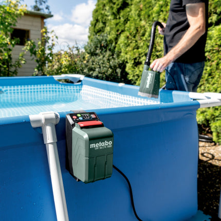 Bomba sumergible sin cable Metabo TPF 18 LTX 7000 18 V 7000 l/h 0,9 bar (601748850) + accesorios - sin batería, sin cargador