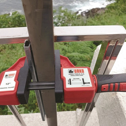 Zacisk korpusu URKO 213 ( 4000831791 ) Szerokość mocowania 300 mm Występ 85 mm