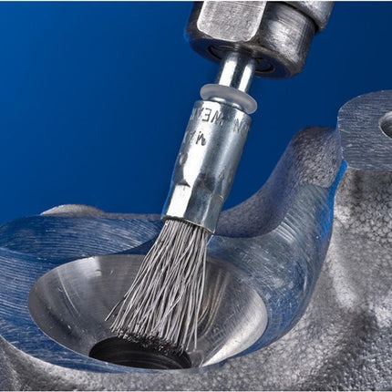 Szczotka PFERD PBU ST ( 8000432589 ) Ø 10 mm grubość drutu 0,35 mm 20000 min-¹