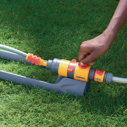 Hozelock rectangular sprinkler AquaSave PRO XL ( 4000350207 ) 350 m² plug-in coupling
