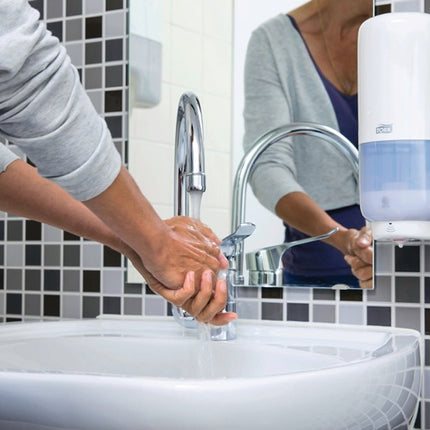 Dosatore di sapone TORK Tork 561000 ( 9000474156 ) H211xL112xD114 circa mm