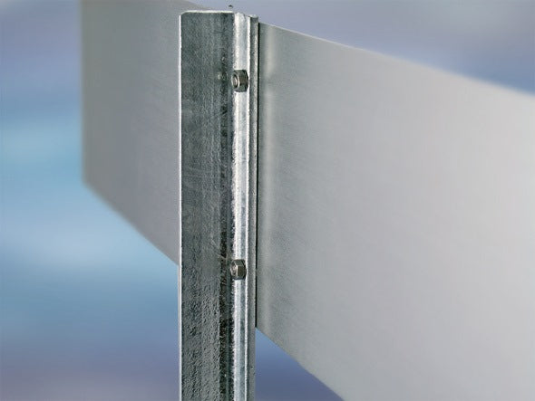 Pincho de acero ( 3000277690 ) para clavar para señalización de aparcamientos