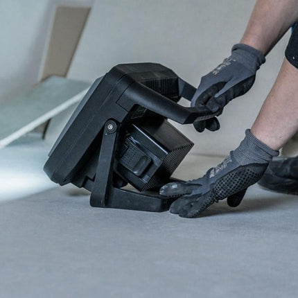 Brennenstuhl Proyector LED recargable para la construcción 3000 MA ( 8002643421 ) 30 W 3150 lm 18 V IP65