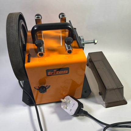 Triton TWSS10 Nass Schleifmaschine 120 Watt 220 Koernung Zubehoer Ersatzteil Defekt 1 - toolbrothers