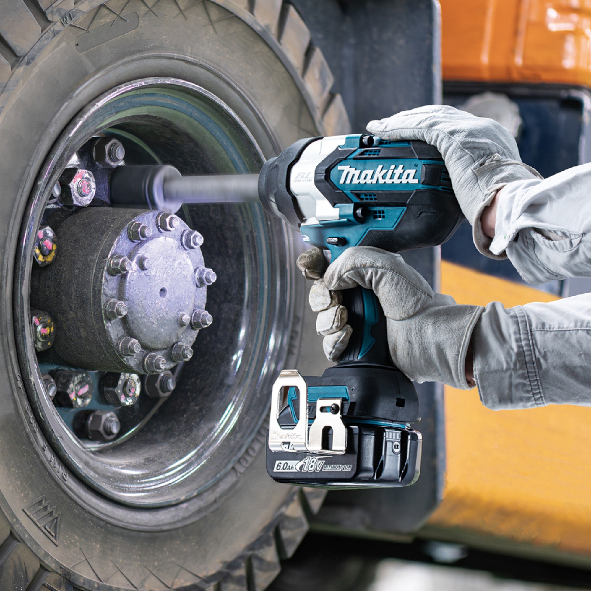 Makita DTW 1005 ST Akku Schlagschrauber 18 V 1360 Nm 3 4 Brushless 2x Akku 5 0 Ah Ladegeraet 4 - toolbrothers