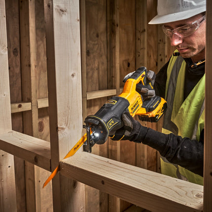 DeWalt DCS 382 P2 Akku Reciprosaege Saebelsaege 18 V Brushless 2x Akku 5 0 Ah Ladegeraet 3 - toolbrothers