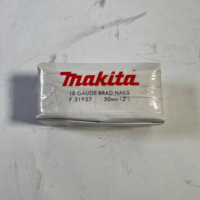 Makita Stauchkopfnagel Brads 50mm 5000 Stueck galvanisiert F 31957 fuer Makita Nagler DBN500 AF505 AF506 OVP Beschaedigt 0 - toolbrothers