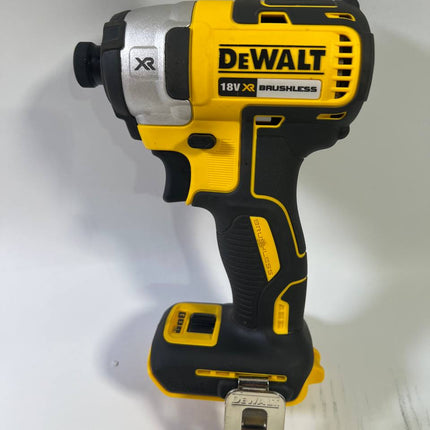 DeWalt DCF 887 N Akku Schlagschrauber 18 V 205 Nm 1 4 Brushless Solo ohne Akku ohne Ladegeraet Gebraucht 1 - toolbrothers