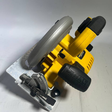 DeWalt DCS 570 N Akku Handkreissaege 18 V 184 mm Brushless Solo ohne Akku ohne Ladegeraet Reparaturgeraet 2 - toolbrothers