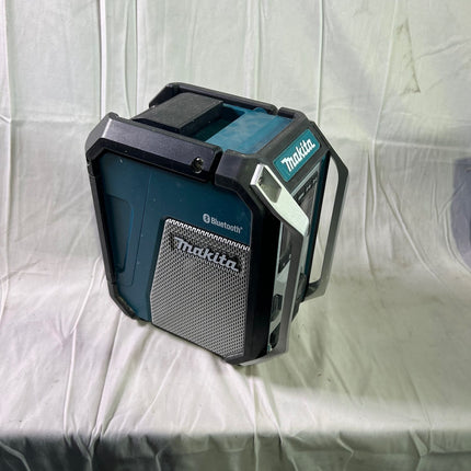 Makita DMR 114 Akku Baustellenradio 12 14 4 18 V AM FM Bluetooth IP 65 Reparaturgeraet 0 - toolbrothers
