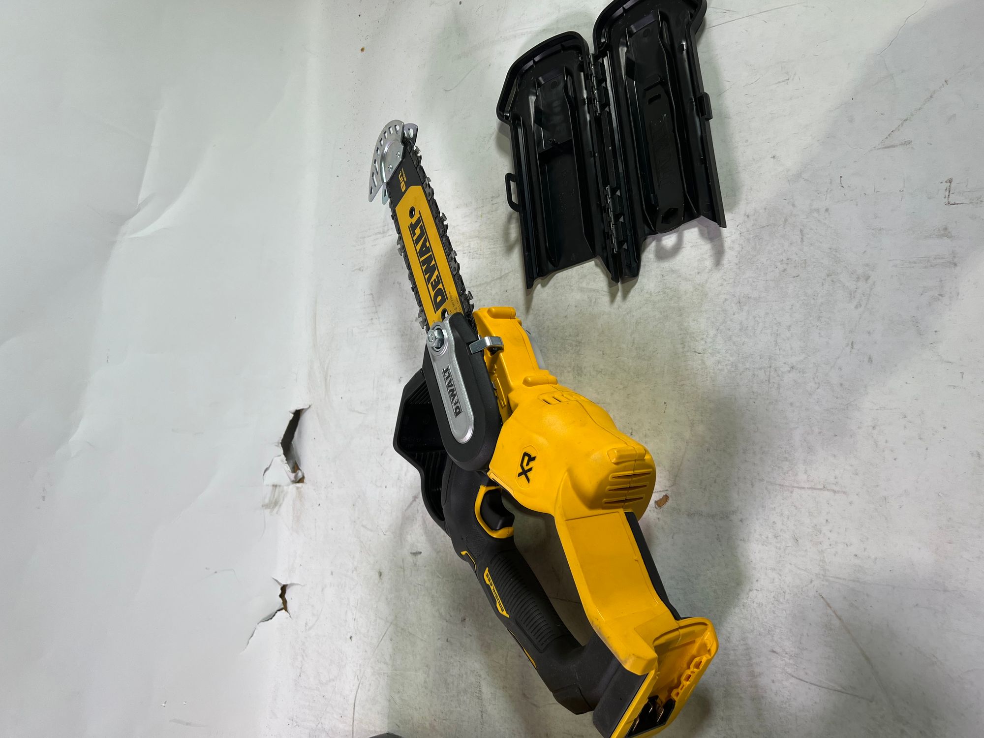 DeWalt DCMPS 520 N Akku Astsaege 18 V 20 cm Brushless Solo ohne Akku ohne Ladegeraet Gebraucht 0 - toolbrothers