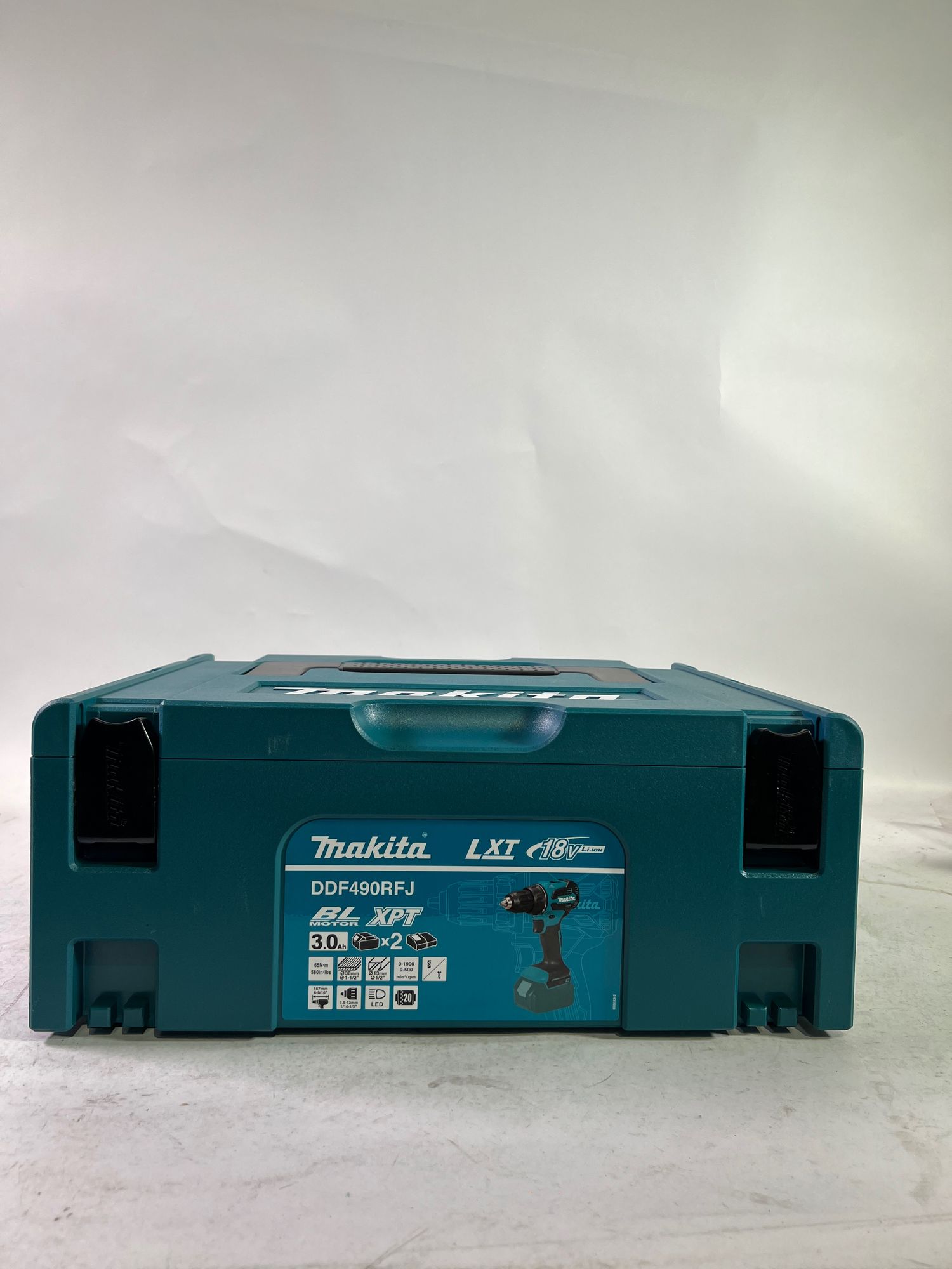 Makita MAKPAC 2 Systemkoffer 821550 0 395 x 295 x 157 mm ohne Einlage Beschaedigt 0 - toolbrothers