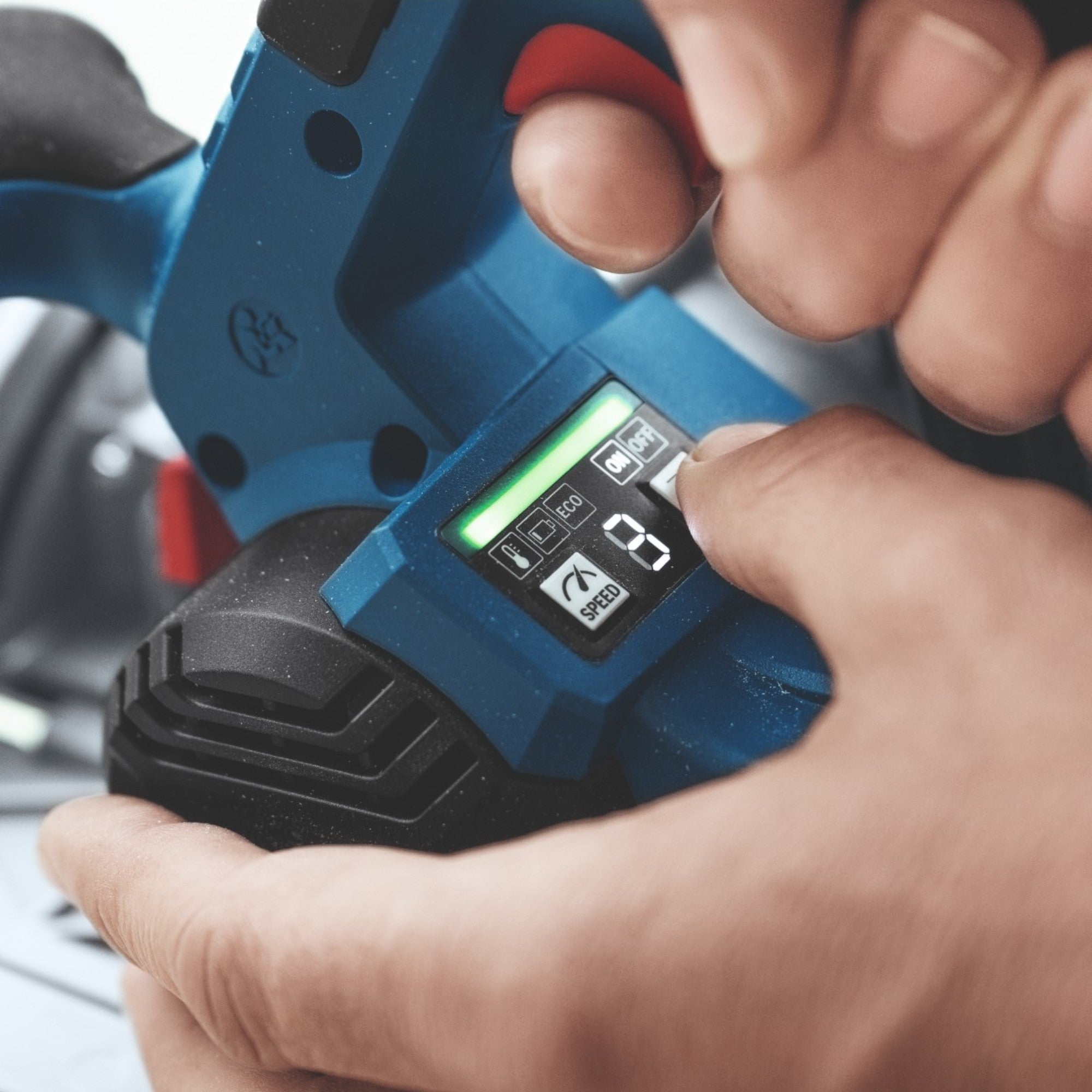 Bosch GKS 18V 57 2 GX Professional Akku Kreissaege 18 V 165 mm 0615A500DZ Brushless L Boxx ohne Akku ohne Ladegeraet 4 - toolbrothers