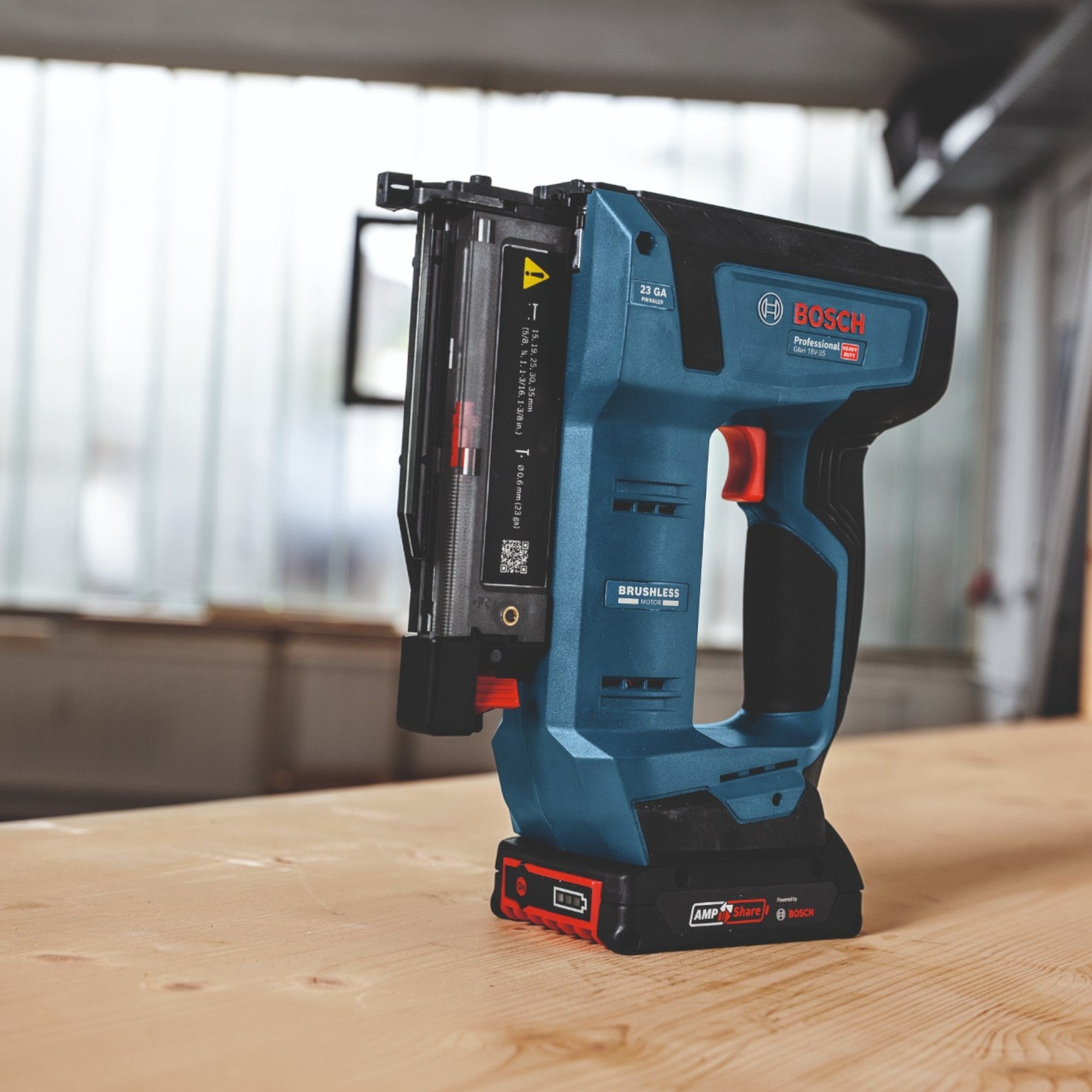Bosch GNH 18V 35 Akku Holznagler 18 V 0 6 x 15 35 mm Brushless 2x ProCORE Akku 4 0 Ah Ladegeraet 4 - toolbrothers
