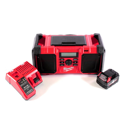 Milwaukee M18 JSR DAB+-401C batería / radio de red radio de obra 18 V + 1x batería 4,0 Ah + cargador