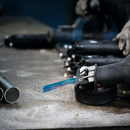 Bosch EXPERT Medium Thick Tough Metal S 1155 HHM Säbelsägeblatt 225 mm 10 Stk. ( 2608900376 ) Carbide Technology