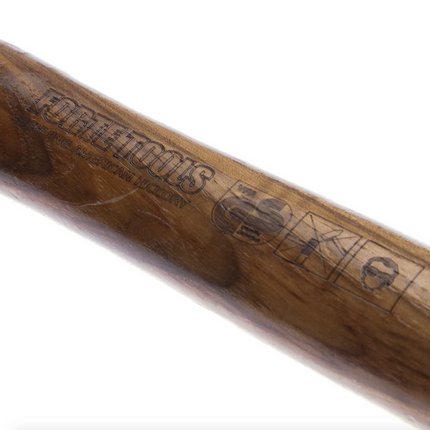 FORTE TOOLS Schlosserhammer mit Holzgriff, 1500 g Kopfgewicht, Hammer mit Holzstiel, Premium Werkzeug, geschmiedet, doppelter Ringkeil, lackierter Kopf ( 000051151033 )