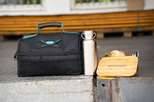Toolbrothers Fan Lunchpaket in Makita Kühltasche mit Edelstahl Brotdose 2 Etagen Bambus Deckel 1340 ml + Edelstahl Trinkflasche 500 ml + 4 in 1 Multifunktions Besteck