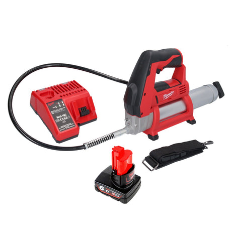 Milwaukee Milwaukee M12 GG-601C Batterie pompe à graisse 12 V 562 bar + 1x batterie 6,0 Ah + chargeur