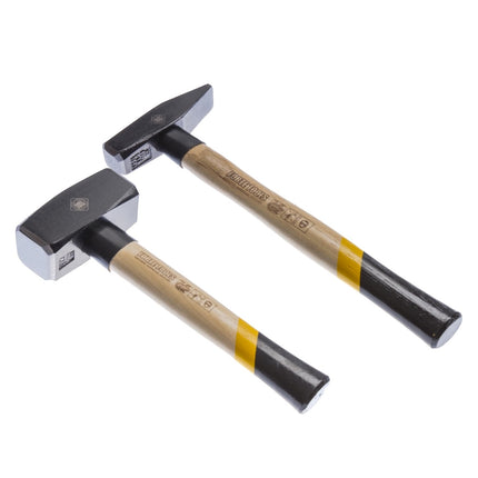 Do-it-yourselfer Starter Set: Foxtail - Locksmith's Hammer - Hammer - Folding knife - Folding ruler (14 pcs.) - Screwdriver Set (8 pcs.) + Case