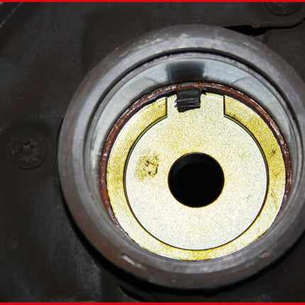 KS TOOLS Jeu de plaques de maintien de montage pour VW / Audi / Seat / Škoda, 2 pcs ( 440.0064 )