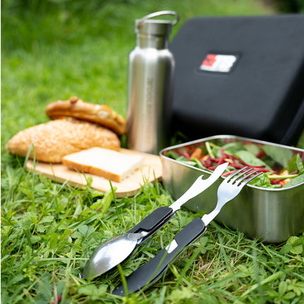 Toolbrothers Fan lunch box in valigetta rigida in acciaio inox 2 livelli coperchio in bambù 1340 ml + borraccia in acciaio inox 600 ml + posate multifunzione 4 in 1