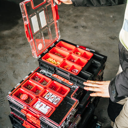 Qbrick System ONE Organizador M apilable 365 x 265 x 77 mm 2,5 l IP 66 con 5 embutidos