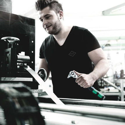 Grzechotka dwustronna z dźwignią WERA 8006 Zyklop Hybrid Set 1/2 ″ 72 zęby ( 4000821144 )