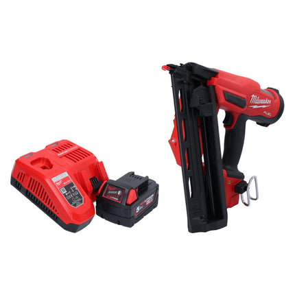 Milwaukee M18 FN16GA-501 cloueur sans fil 18 V 32 - 64 mm Brushless + 1x batterie 5,0 Ah + kit chargeur