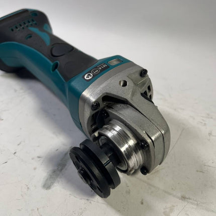 Makita DGA 452 Z 18 V Li ion 115 mm Akku Winkelschleifer Reparaturgeraet 4 - toolbrothers